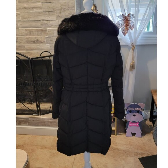 CALVIN KLEIN Winter Puffer Quilter Jacked, Size Large, Ex Gently Used Condition - Picture 2 of 2